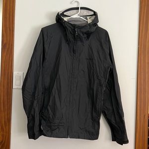 Patagonia Torrentshell dark gray.